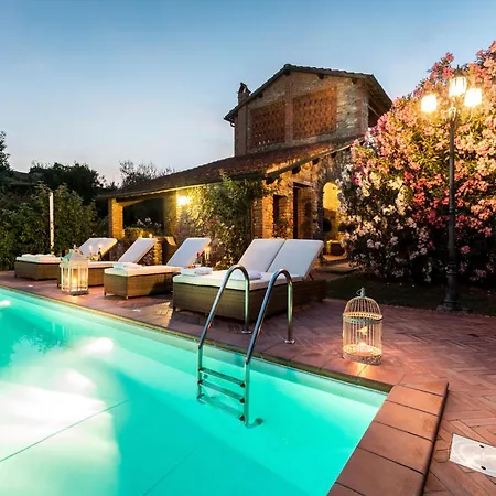 In Lucca With Saltwater Pool