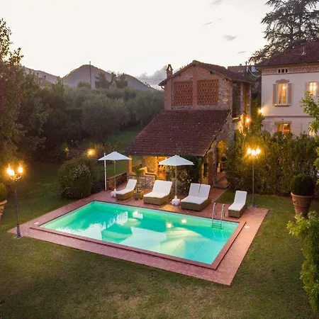 In Lucca With Saltwater Pool *