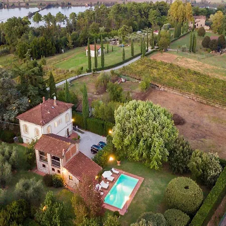 Villa In Lucca With Saltwater Pool Capannori